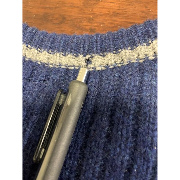 Harry Potter XS Ravenclaw Quidditch Blue Gray Scotland Lambswool Crewneck Sweate - Picture 12 of 12